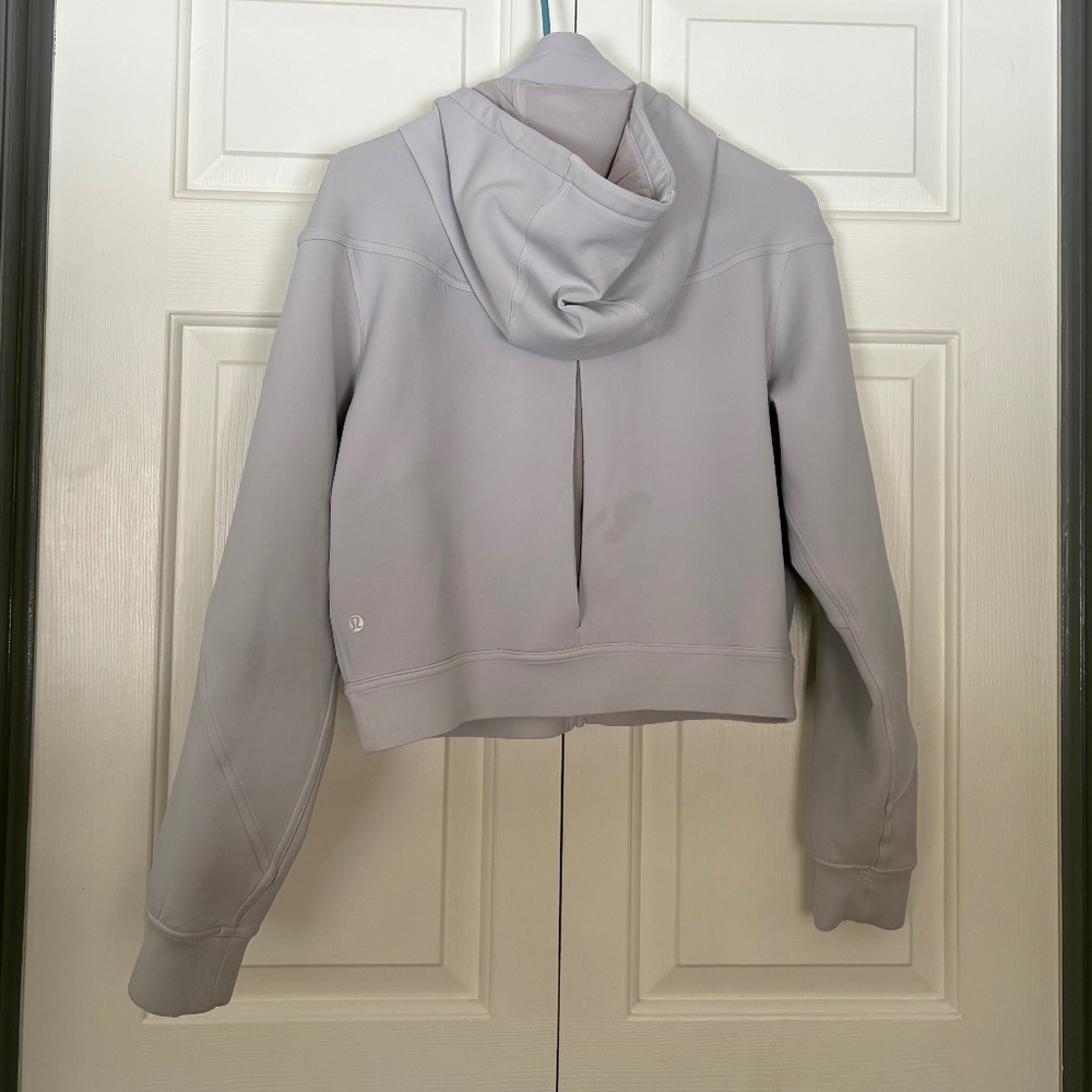 Lululemon cropped hoodie - Picture 2 of 5